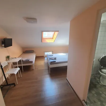 Xah - Center Hotel